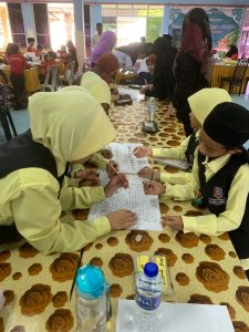 Pertandingan Kaligrafi Cantik