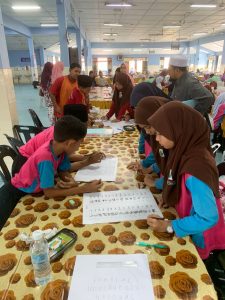 Pertandingan Kaligrafi Cantik