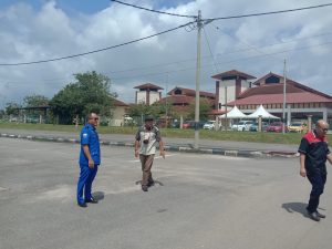 Pemantauan Bahasa di Tempat Awam di Rompin, Pahang.