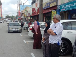 Pemantauan Bahasa di Tempat Awam di Pekan, Pahang.