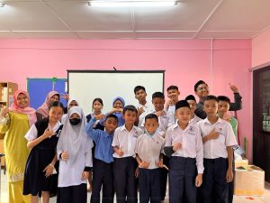 Bazar Ilmu DBP di SK Pekan Telupid dan SK Pekan Beluran