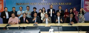 Kunjungan Hormat Pengarah Jabatan Dasar dan Penyelidikan Dewan Bahasa dan Pustaka kepada Naib Canselor Universiti Malaysia Sarawak