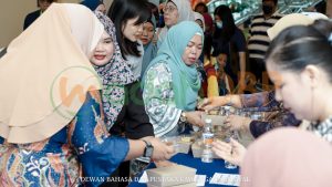 Pertandingan Mewarna Madani dan Program Sujana Kata Sasterawan Negara