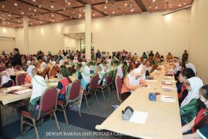 Pertandingan Mewarna Madani dan Program Sujana Kata Sasterawan Negara