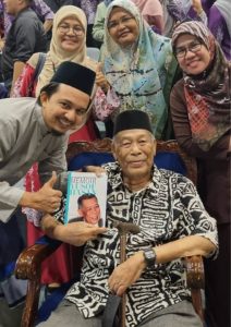 Perginya Yusuf Hasan Umpama Hilangnya Suatu Perkataan  dalam Sebaris Ungkapan yang Indah